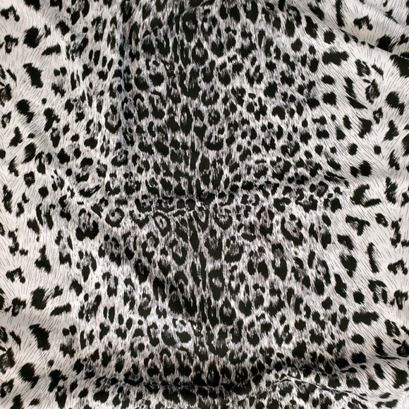 Fabric - Animal Print - Black and White - Picture 1 of 2